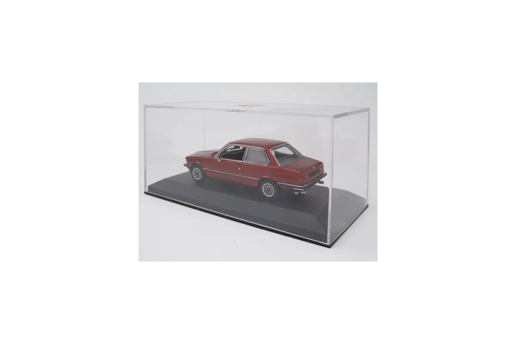 44450 bmw 323i 1 43 scale
