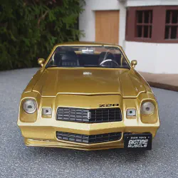 /img/44453-camaro-diecast-collection.webp