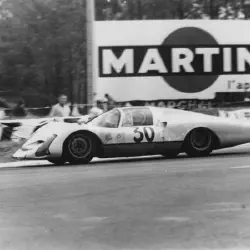 /img/44455-aston-martin-db4-diecast.webp