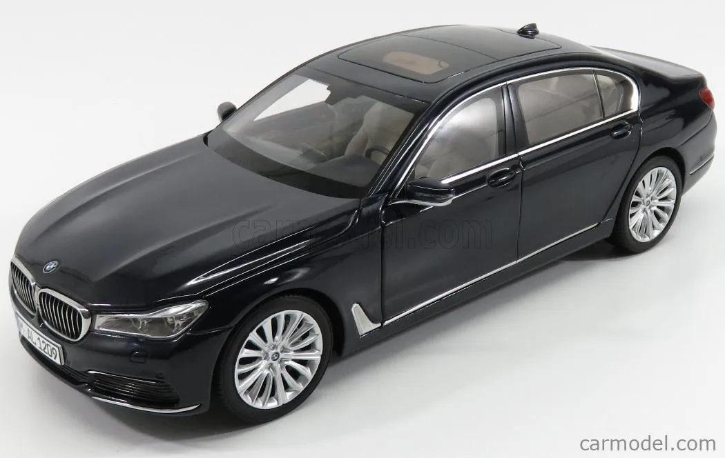 /img/44456-bmw-750li-diecast-model-display.webp