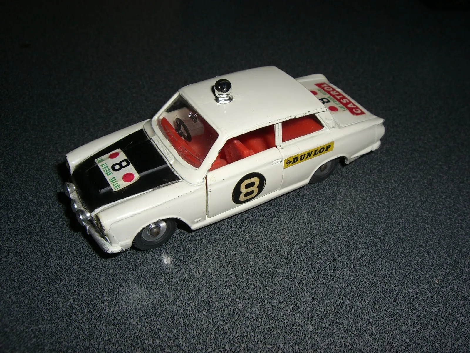 44459 audi quattro s1 diecast