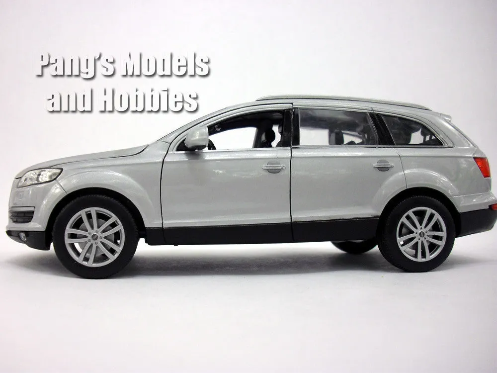 44465 audi q7 diecast model details