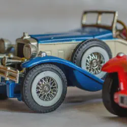 /img/44472-modified-diecast-car-showcase.webp