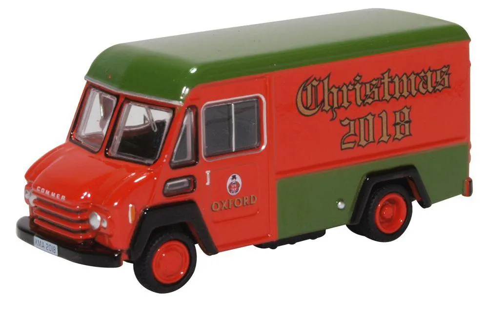 /img/44476-oxford-diecast-display.webp