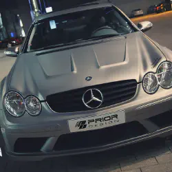 /img/44481-mercedes-clk-diecast-collection-display.webp