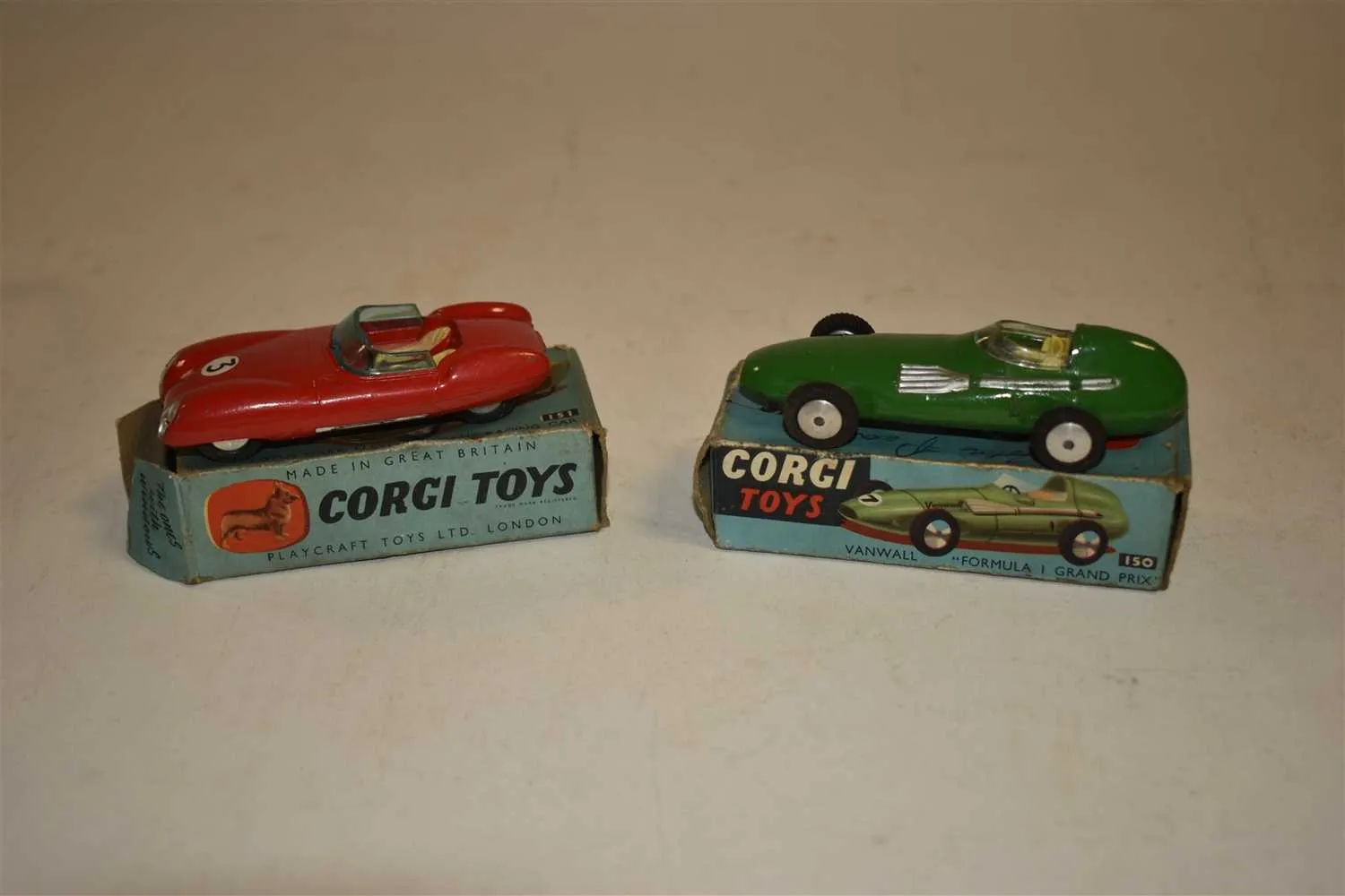 44490 corgi detail parts
