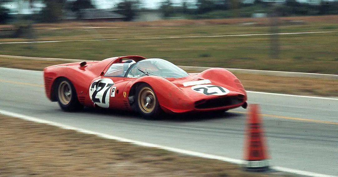/img/44493-ferrari-330-p3-auction.webp