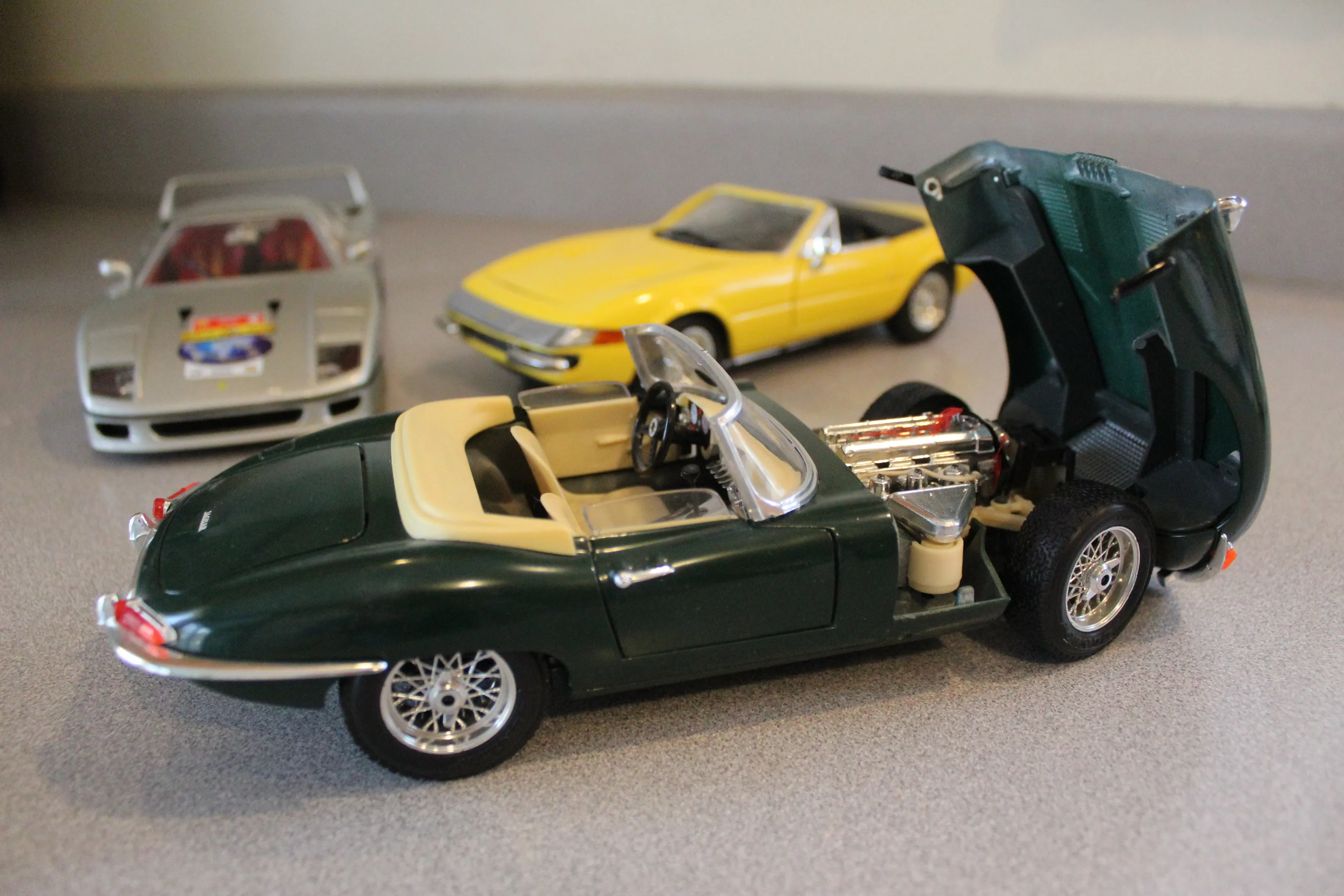 /img/44496-chick-hicks-diecast.webp