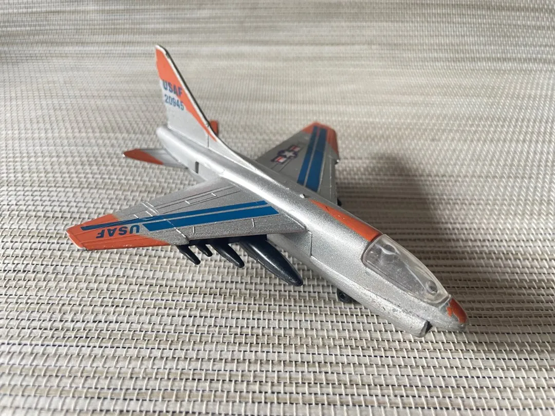 44505 diecast airplane model detail