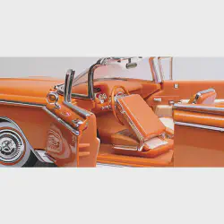 /img/44519-buick-electra-225-diecast-display.webp