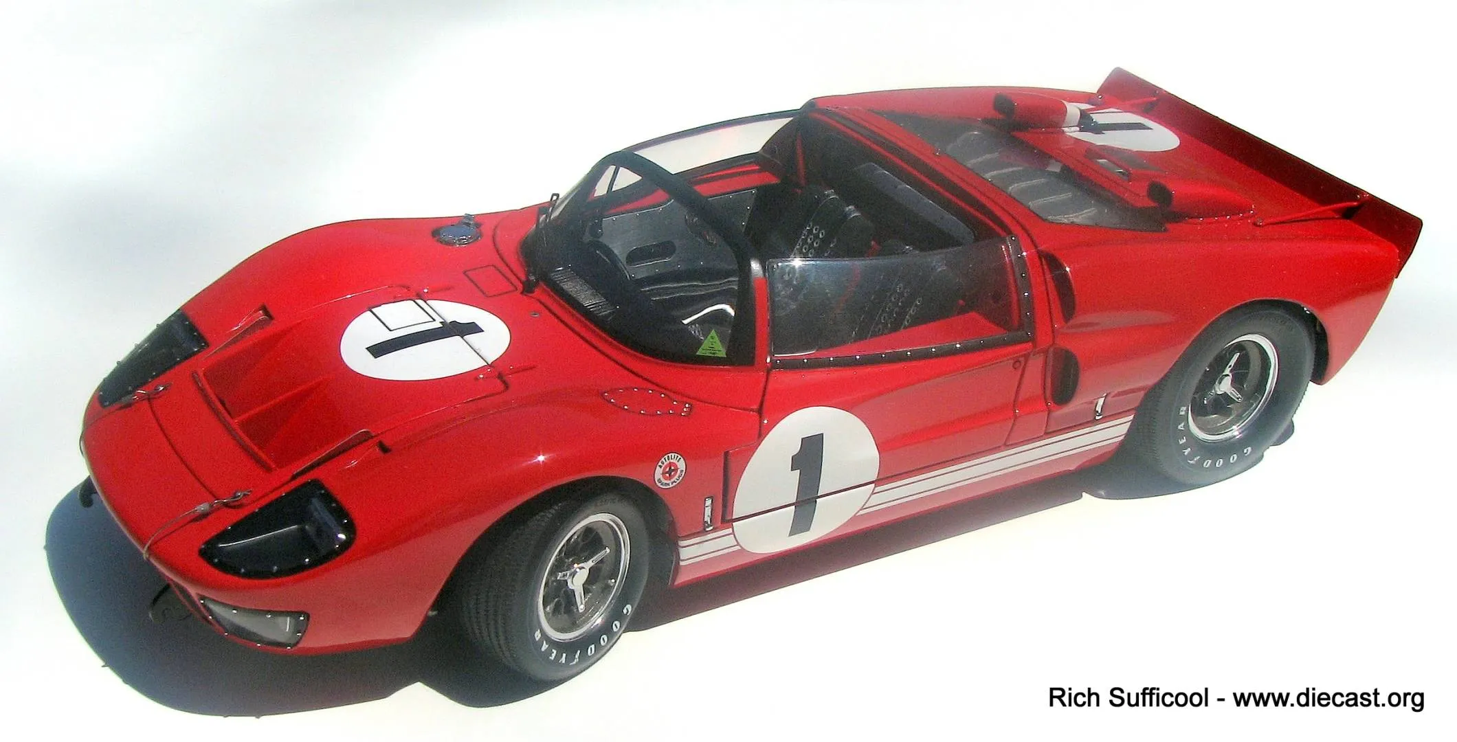44534 ford gt40 diecast history
