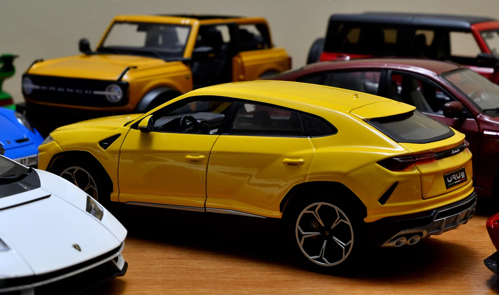 44542 diecast car release 2