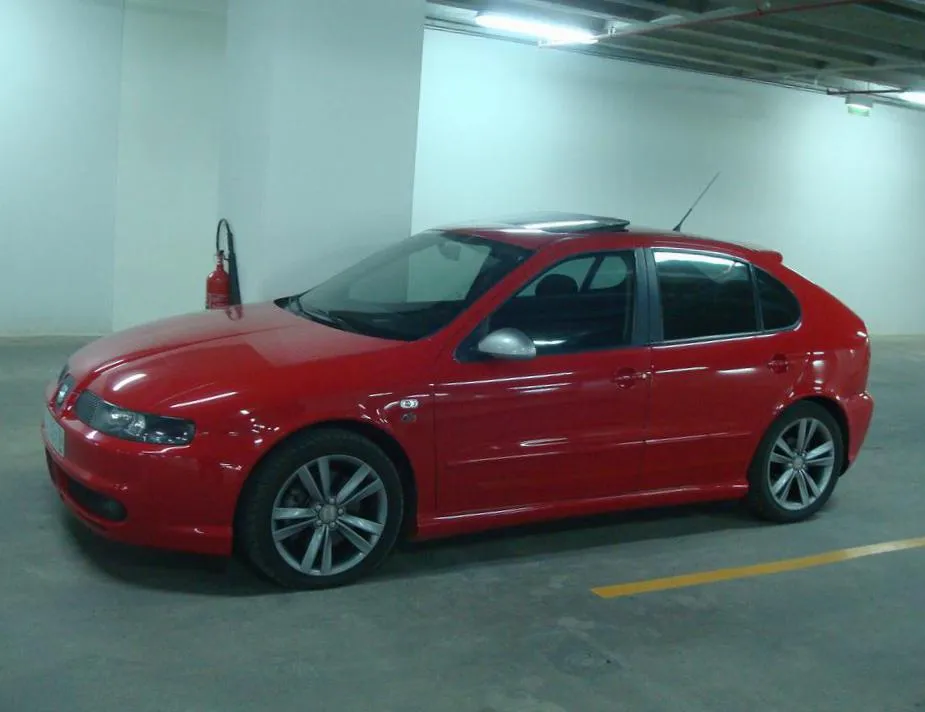44547 seat leon fr diecast history