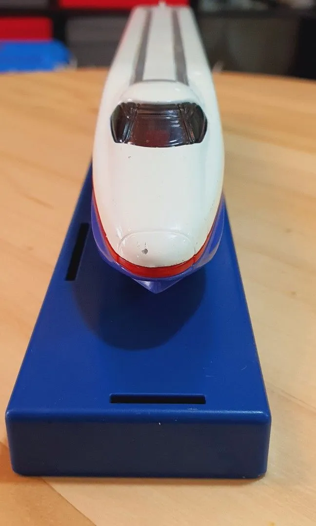 44549 shinkansen diecast display