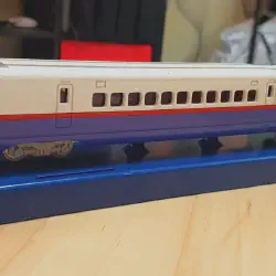 /img/44549-shinkansen-diecast-model.webp