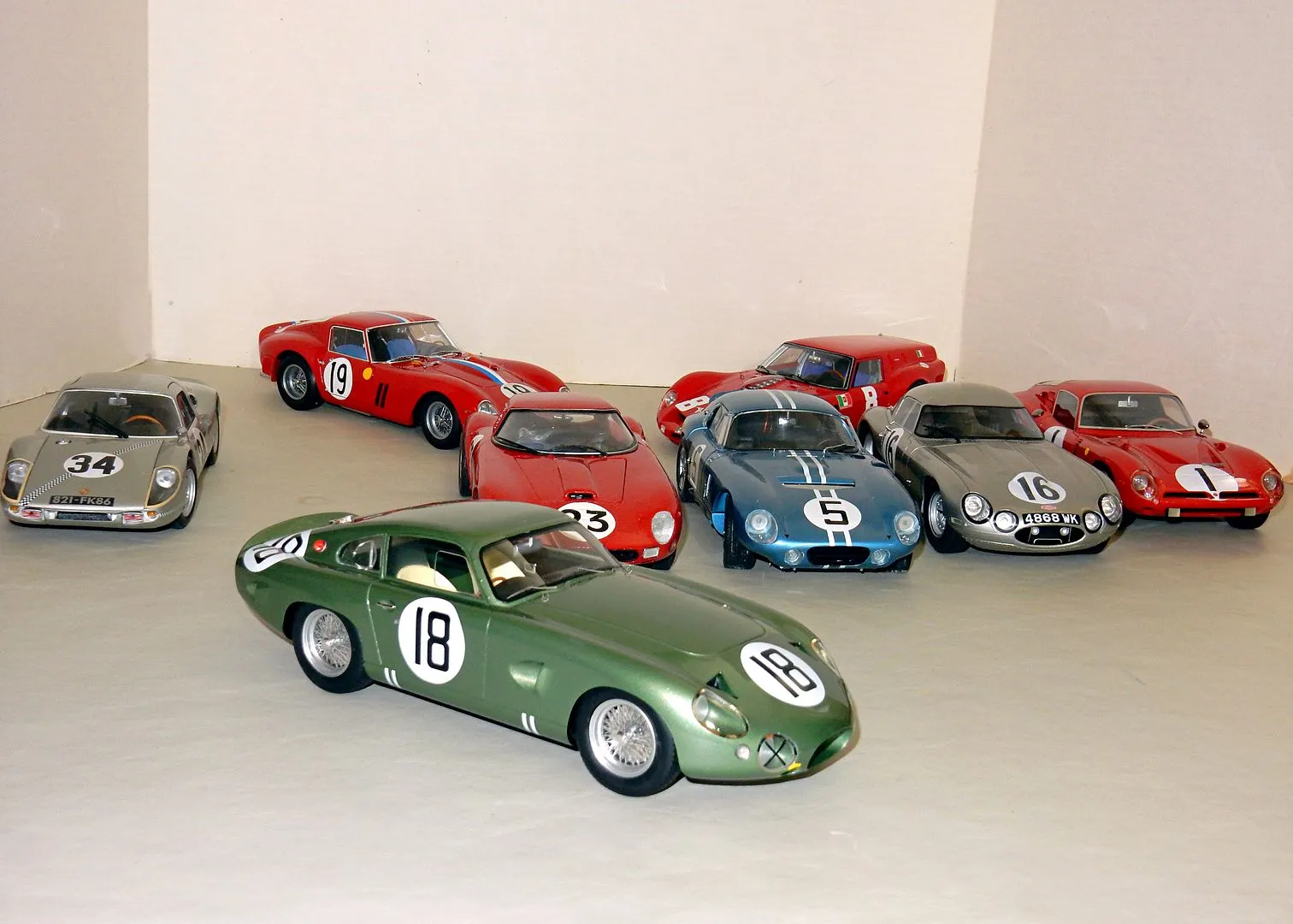 44559 diecast material quality