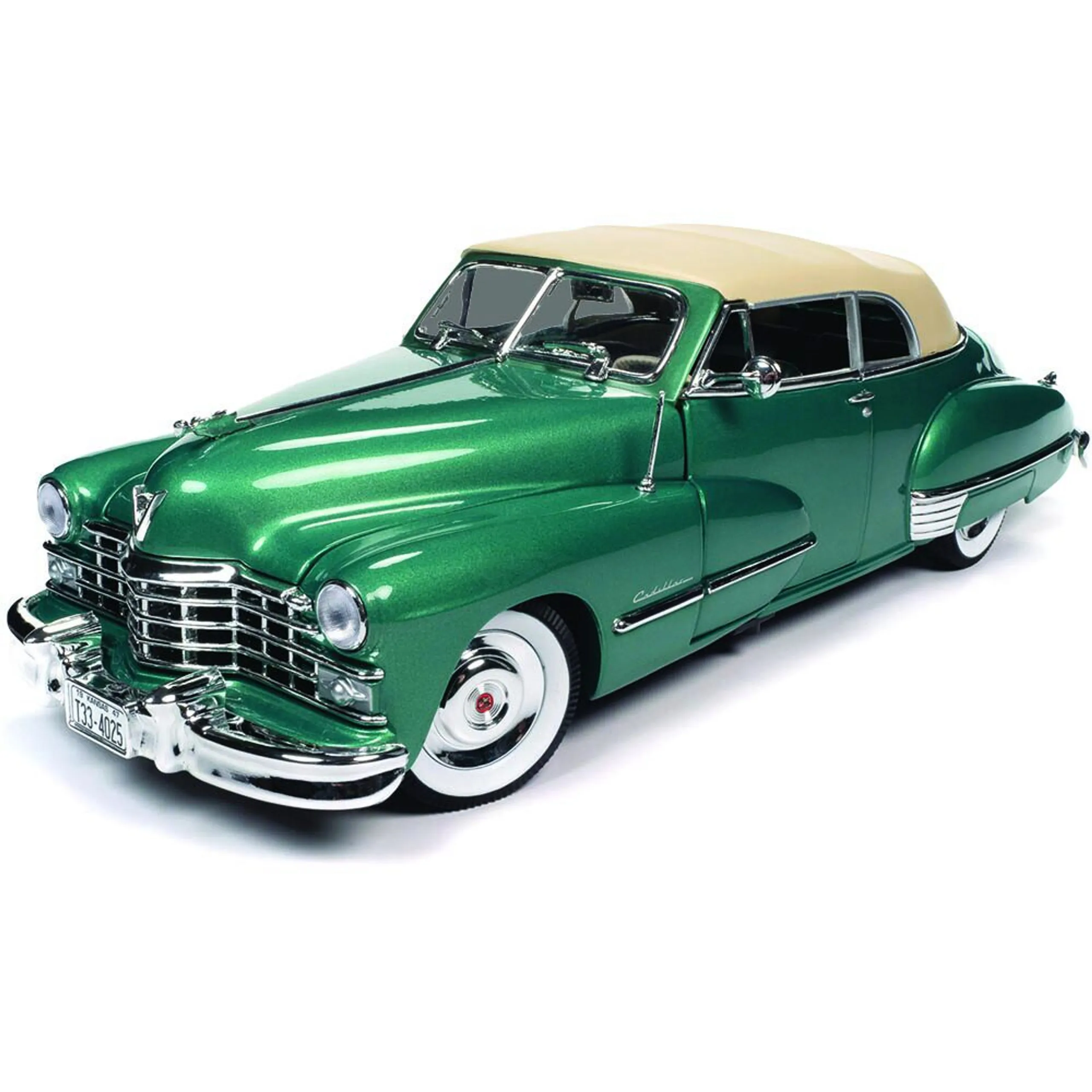 /img/44567-diecast-car-display.webp