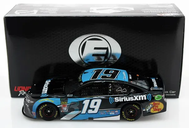 44577 martin truex jr 2019 dover win