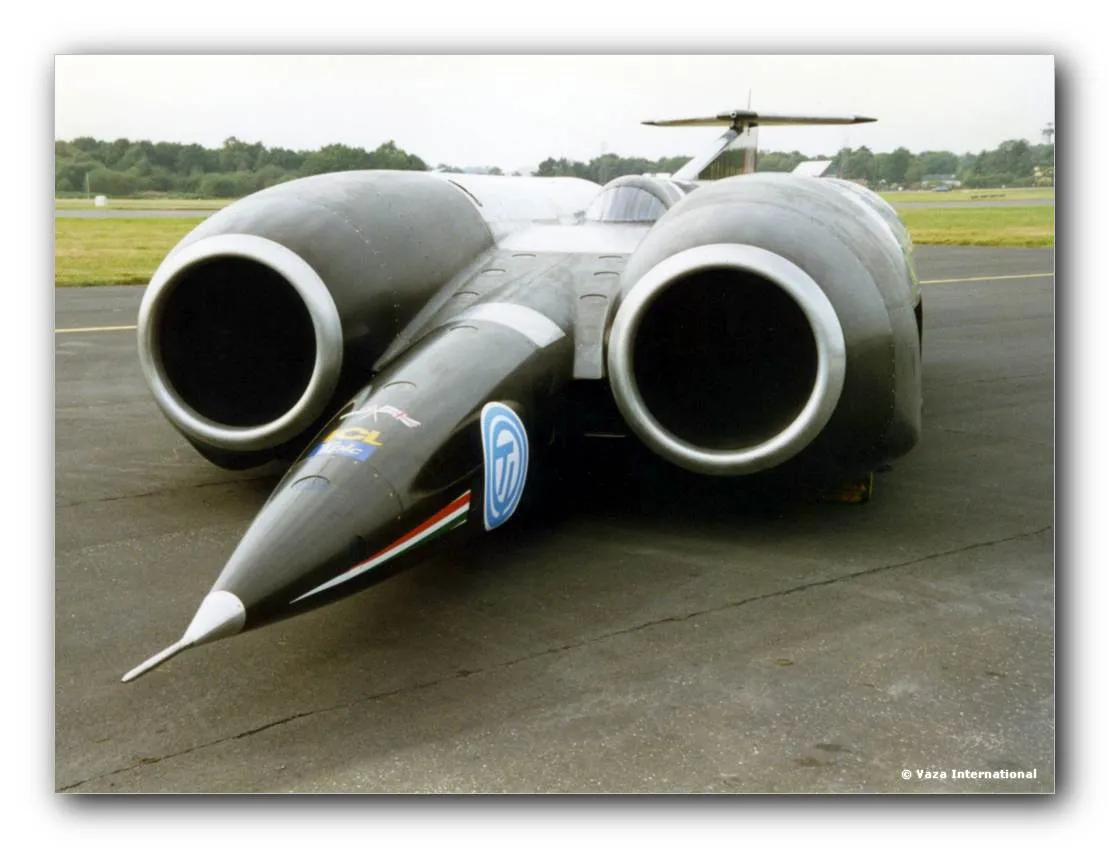 44578 thrust ssc diecast model 1