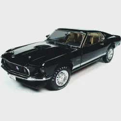/img/44585-vintage-diecast-car.webp