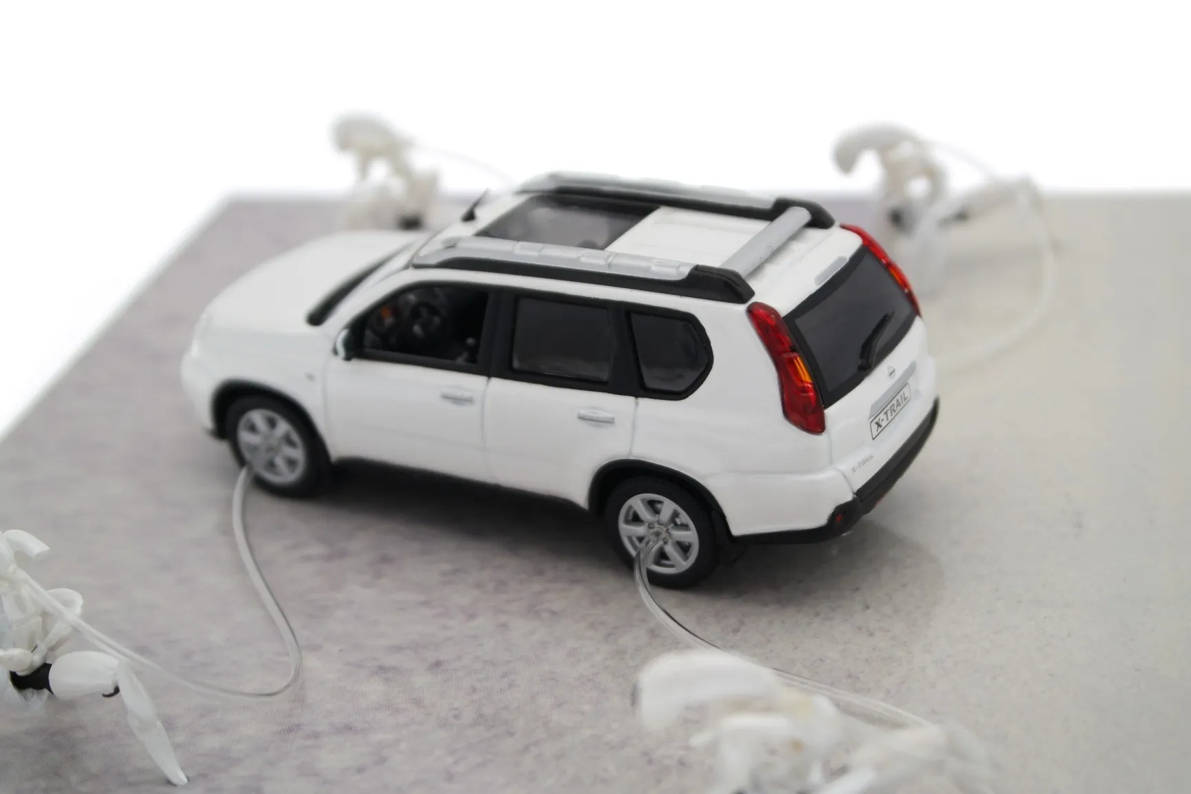 /img/44593-custom-diecast-nissan-x-trail.webp