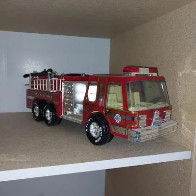 44602 vintage fire truck model