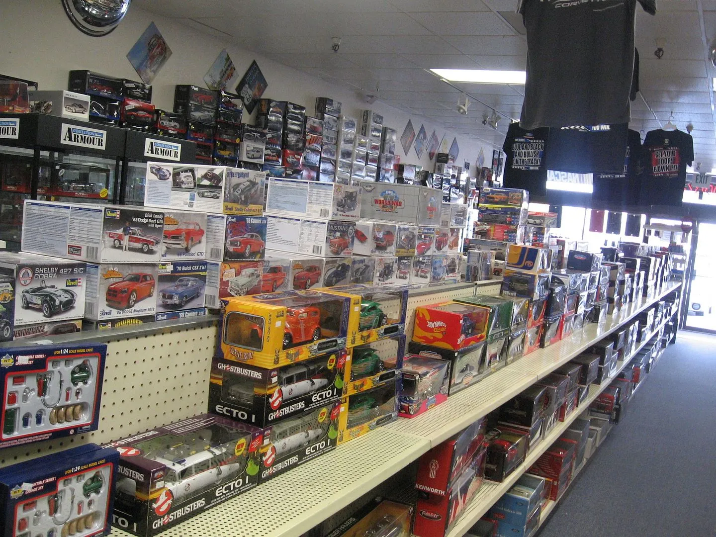44606 social media diecast