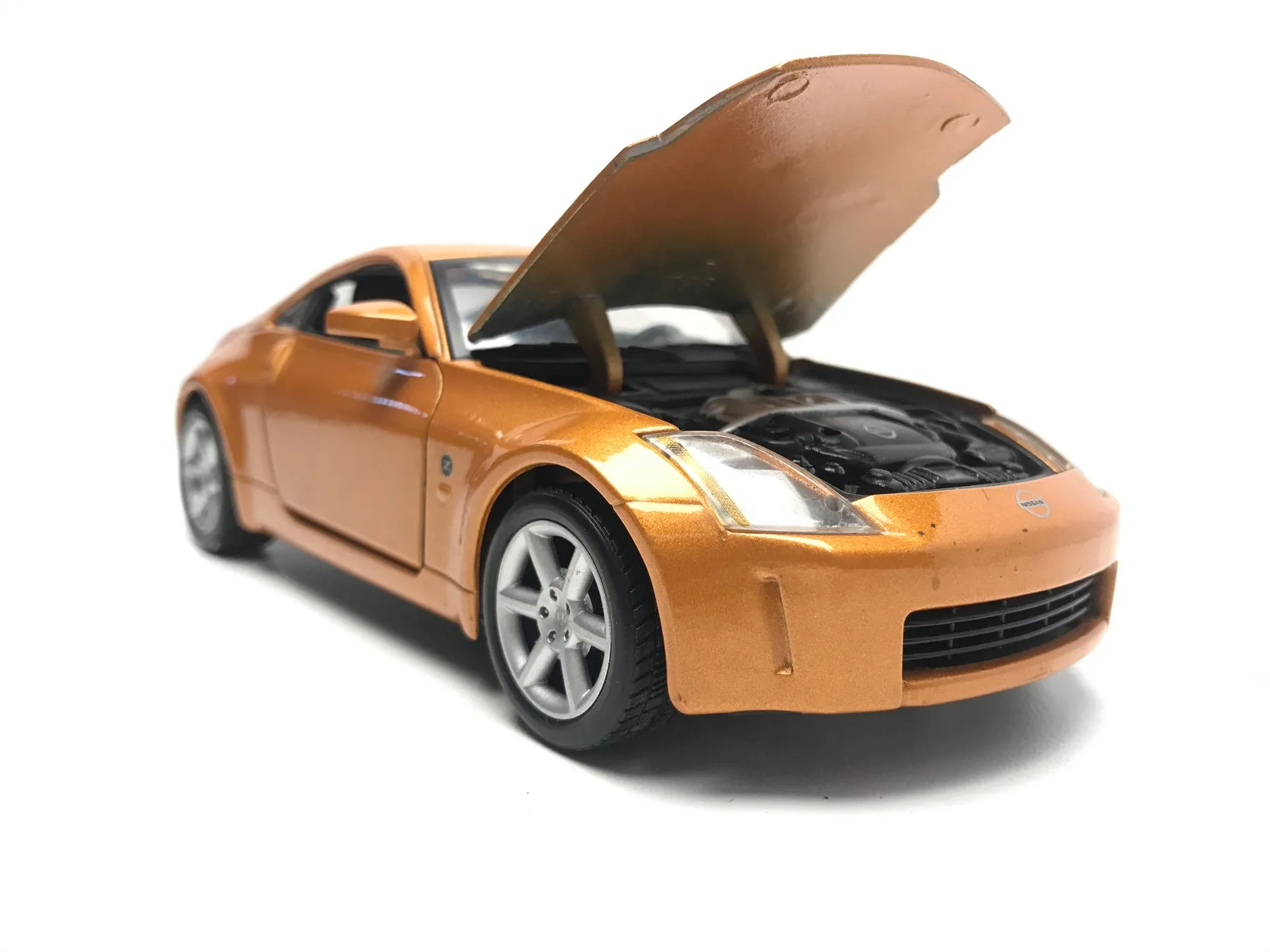 44607 diecast car display
