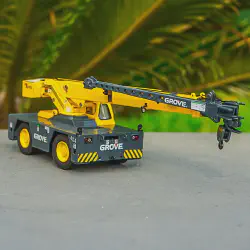 /img/44620-diecast-model-crane-display.webp