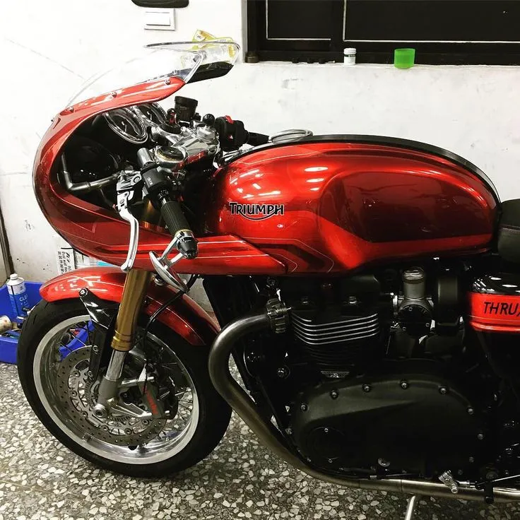 44633 thruxton diecast cleaning tips