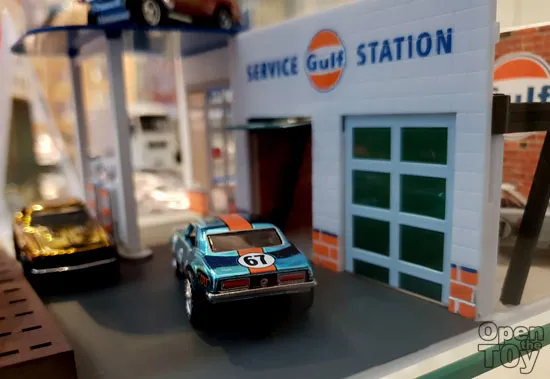 /img/44647-diecast-car-care.webp