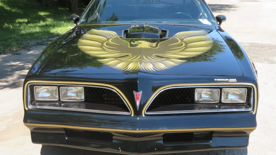 /img/44652-pontiac-trans-am-diecast-hot-wheels.webp