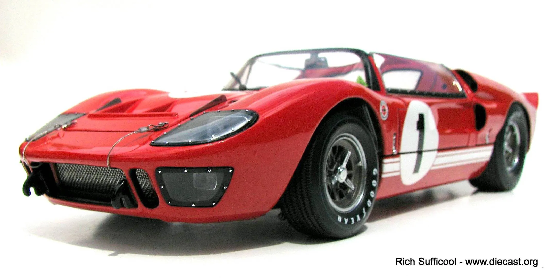 44668 gt40 diecast detailing