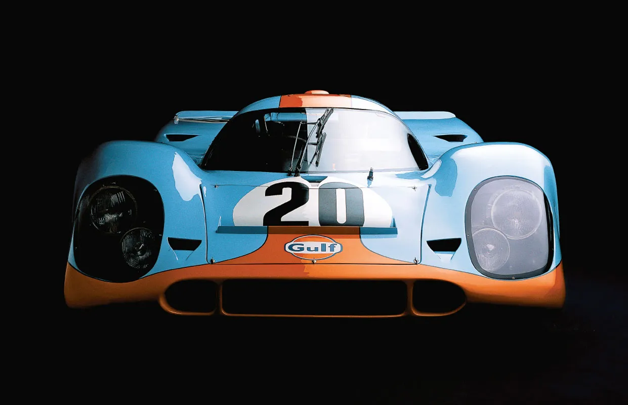 44680 gulf porsche 917 diecast model detailing