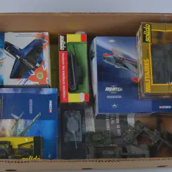 /img/44681-diecast-model-uk-collector.webp