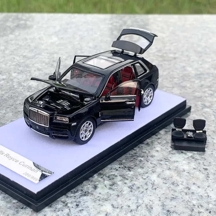 44682 rolls royce cullinan diecast