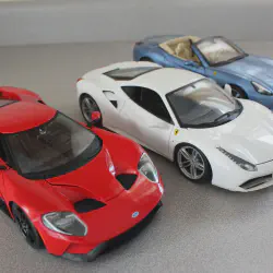 /img/44689-completed-diecast-car.webp