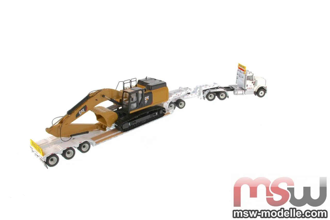 /img/44702-diecast-masters-collection.webp