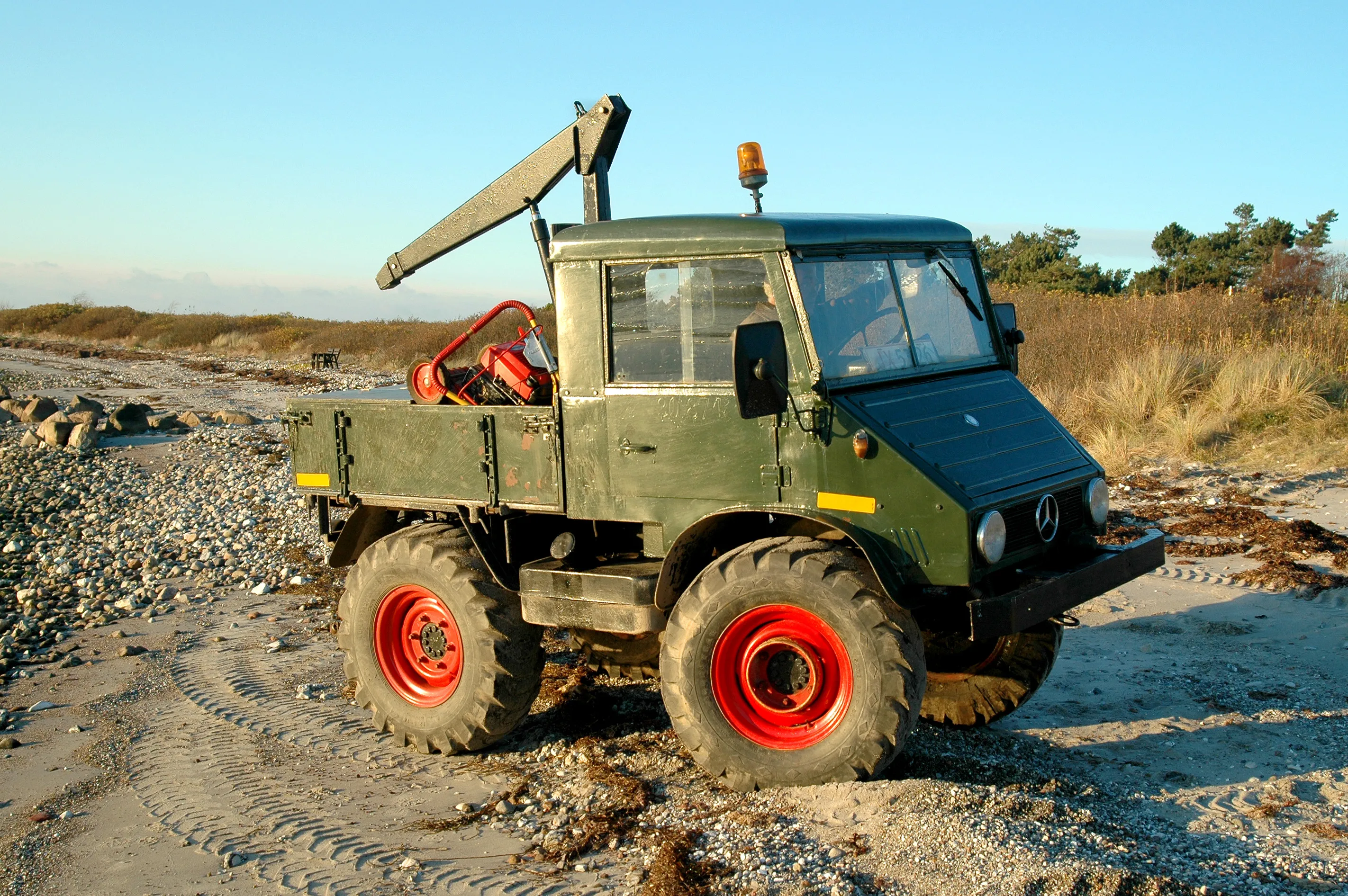 44704 unimog u500 diecast