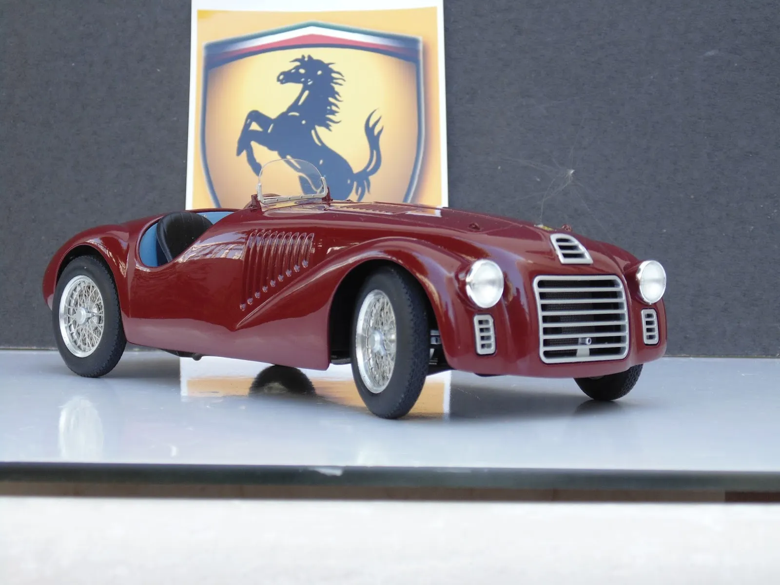 44718 ferrari 125s diecast engine