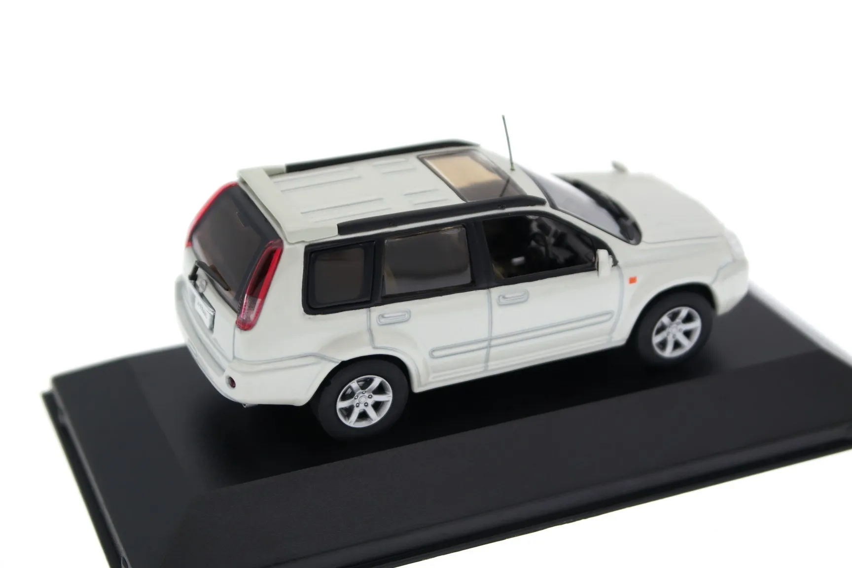 44722 xtrail diecast model 5