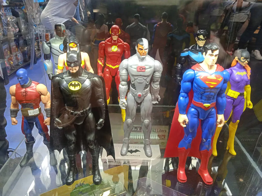/img/44731-joker-diecast-figure.webp