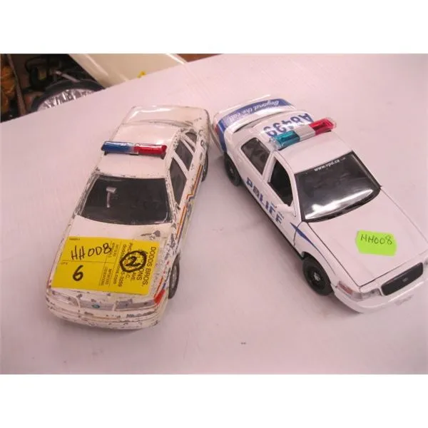 44741 chevy tahoe police diecast