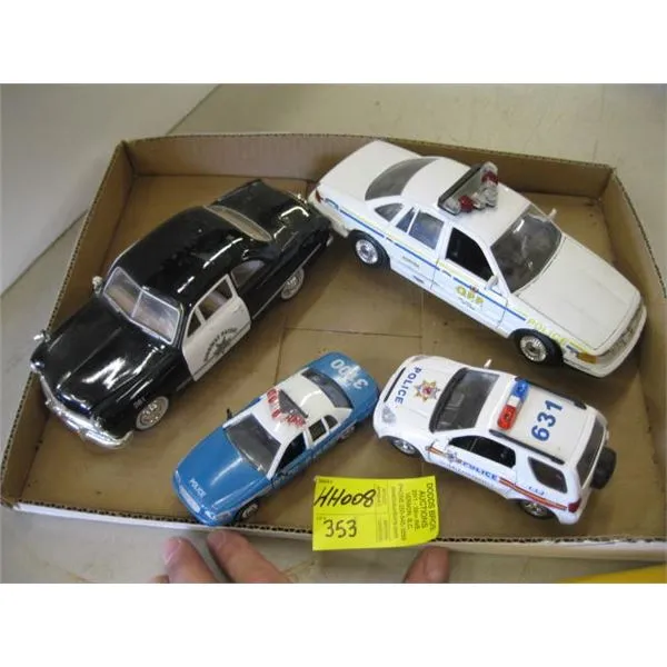 44741 ford explorer police diecast